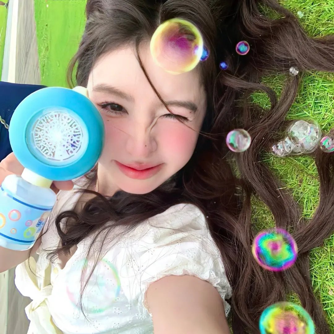 君临天下之血溅太和殿国语海报